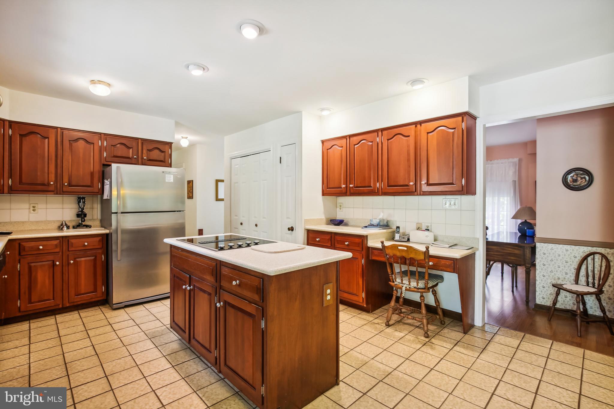 24304 Hipsley Mill Road Gaithersburg, MD 20882 - Photo 21 of 92 Gallery Image 21