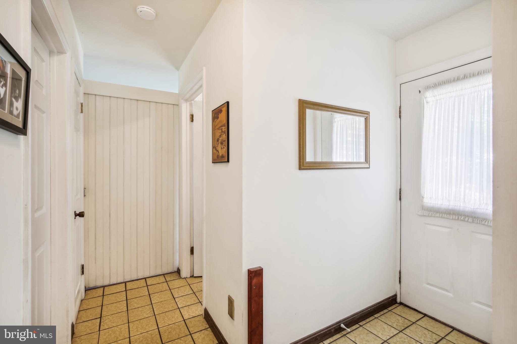24304 Hipsley Mill Road Gaithersburg, MD 20882 - Photo 28 of 92 Gallery Image 28