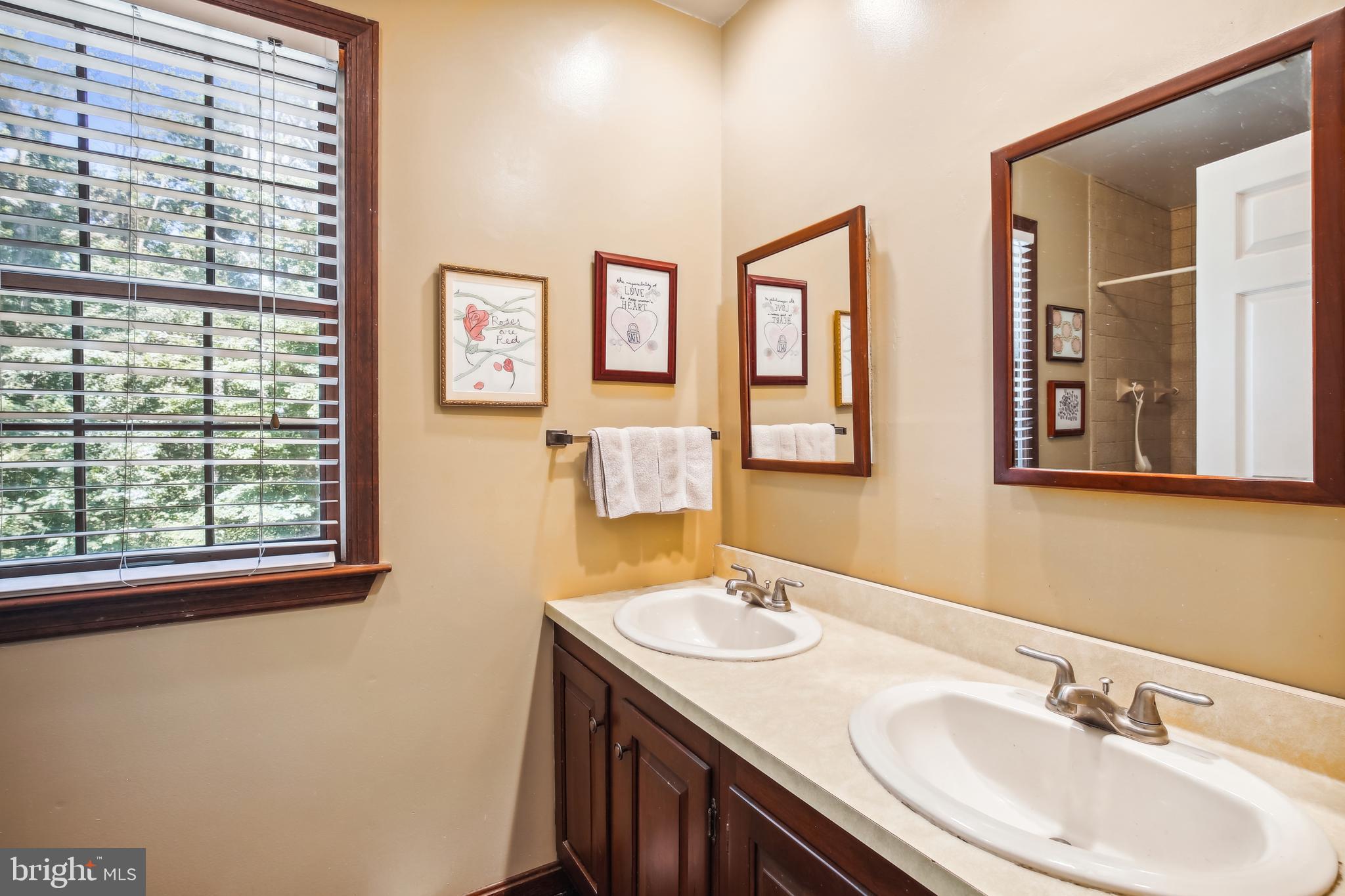 24304 Hipsley Mill Road Gaithersburg, MD 20882 - Photo 35 of 92 Gallery Image 35