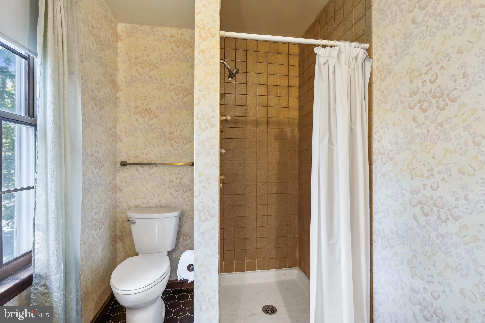 24304 Hipsley Mill Road Gaithersburg, MD 20882 - Photo 77 of 92 Gallery Image 77