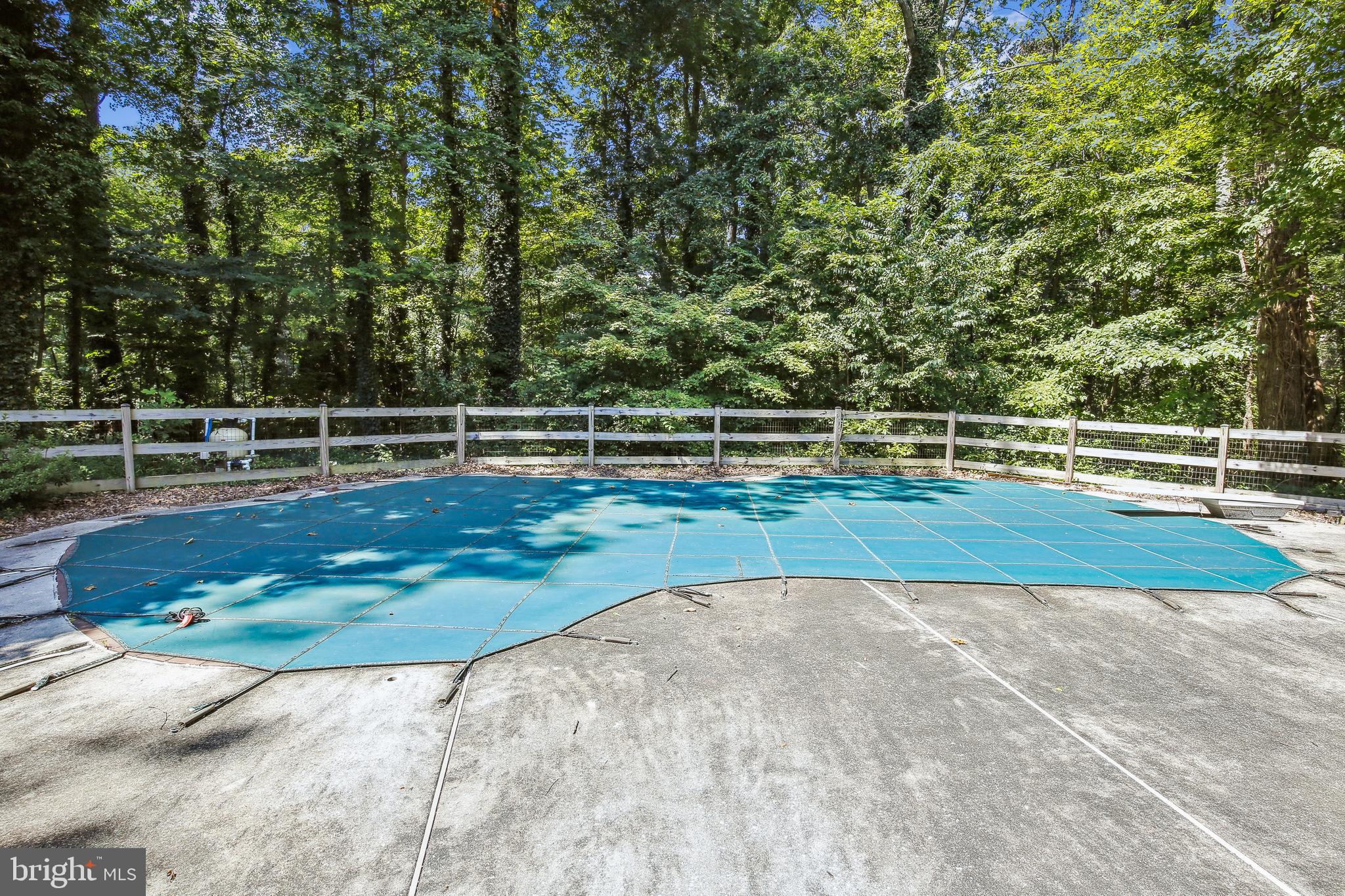 24304 Hipsley Mill Road Gaithersburg, MD 20882 - Photo 9 of 92 Gallery Image 9