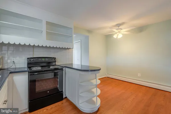 $3,500 | 871 Highland Avenue, Annapolis, MD 21403