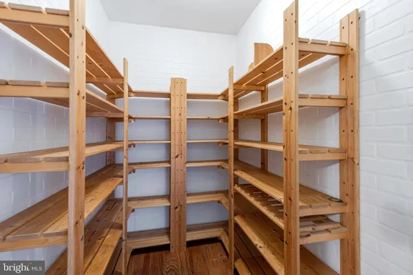 $3,500 | 871 Highland Avenue, Annapolis, MD 21403