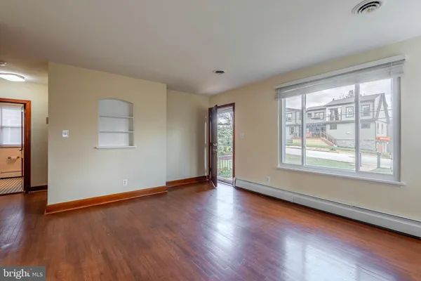 $3,500 | 871 Highland Avenue, Annapolis, MD 21403