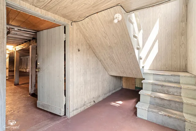 $219,900 | 10447-10449 S Avenue North, Chicago, IL 60617