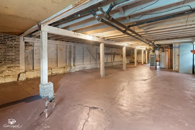 $219,900 | 10447-10449 S Avenue North, Chicago, IL 60617