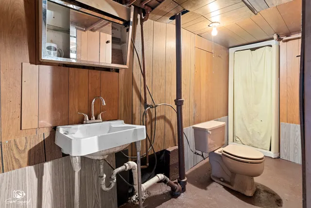 $219,900 | 10447-10449 S Avenue North, Chicago, IL 60617