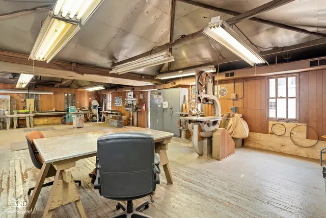 $219,900 | 10447-10449 S Avenue North, Chicago, IL 60617