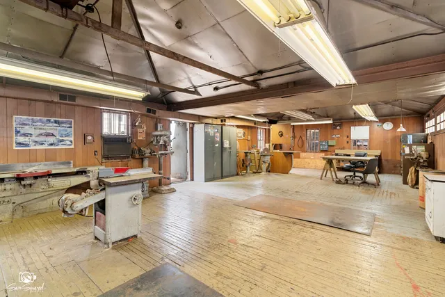 $219,900 | 10447-10449 S Avenue North, Chicago, IL 60617