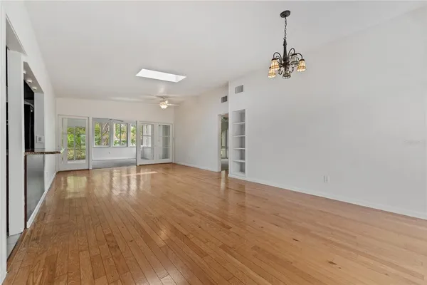 $3,500 | 2115 Sycamore Drive, Winter Park, FL 32789