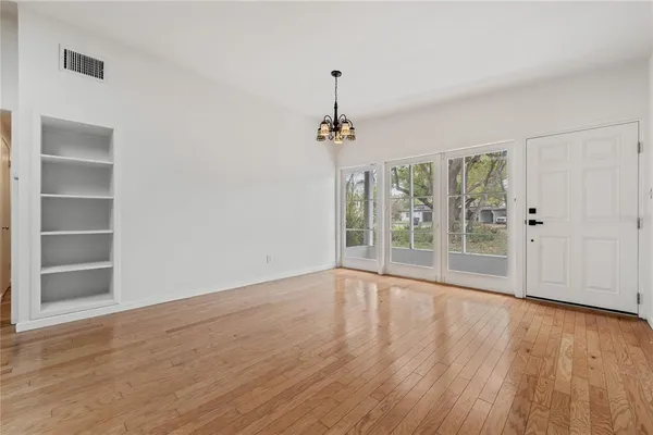 $3,500 | 2115 Sycamore Drive, Winter Park, FL 32789