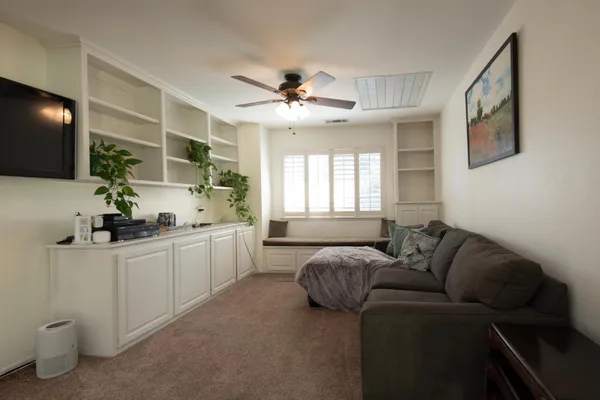 $714,900 | 3900 West Allen Court, Visalia, CA 93291