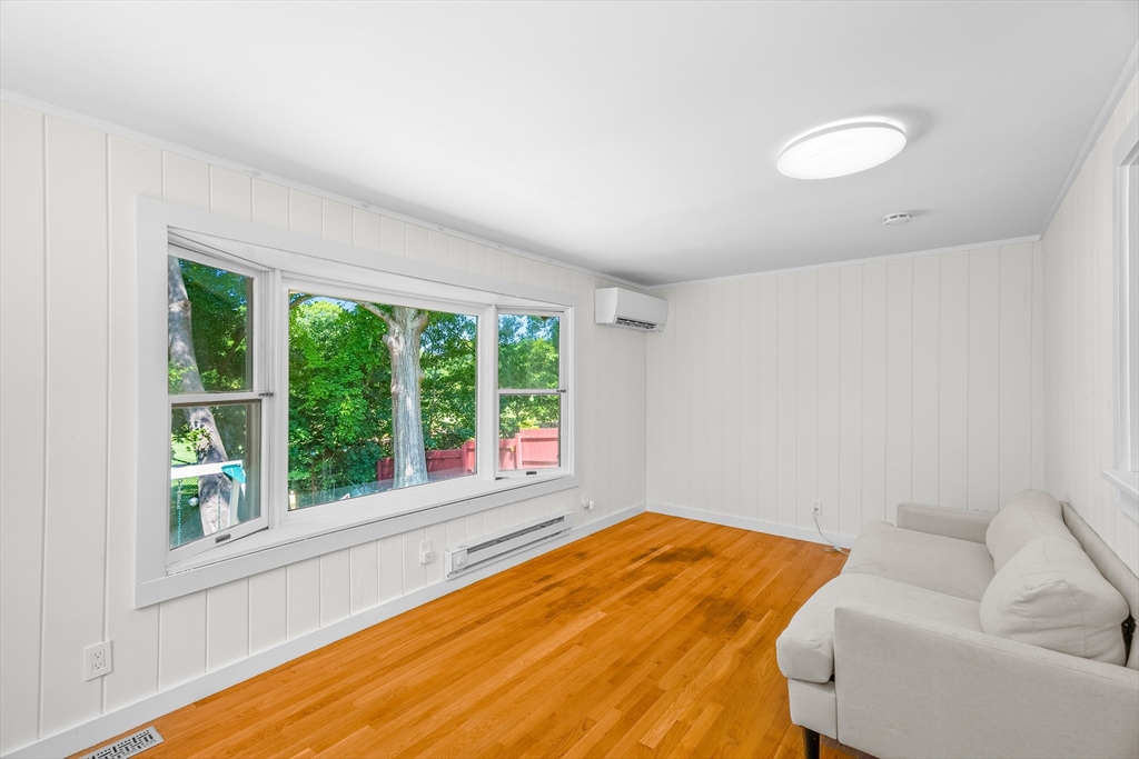 567 Poplar Street Boston, MA 02131 - Photo 19 of 42