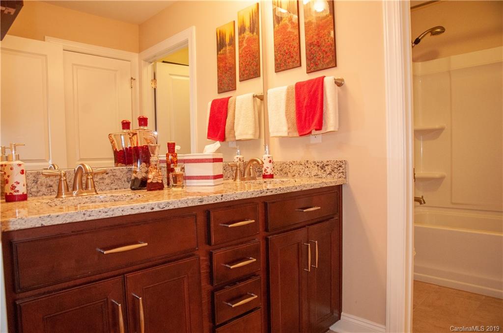 1813 Larkspur Way Tega Cay, SC 29708 - Photo 23 of 31