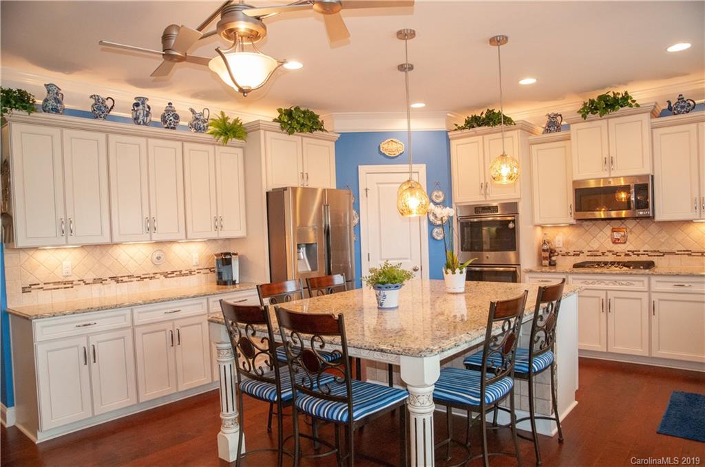 1813 Larkspur Way Tega Cay, SC 29708 - Photo 9 of 31