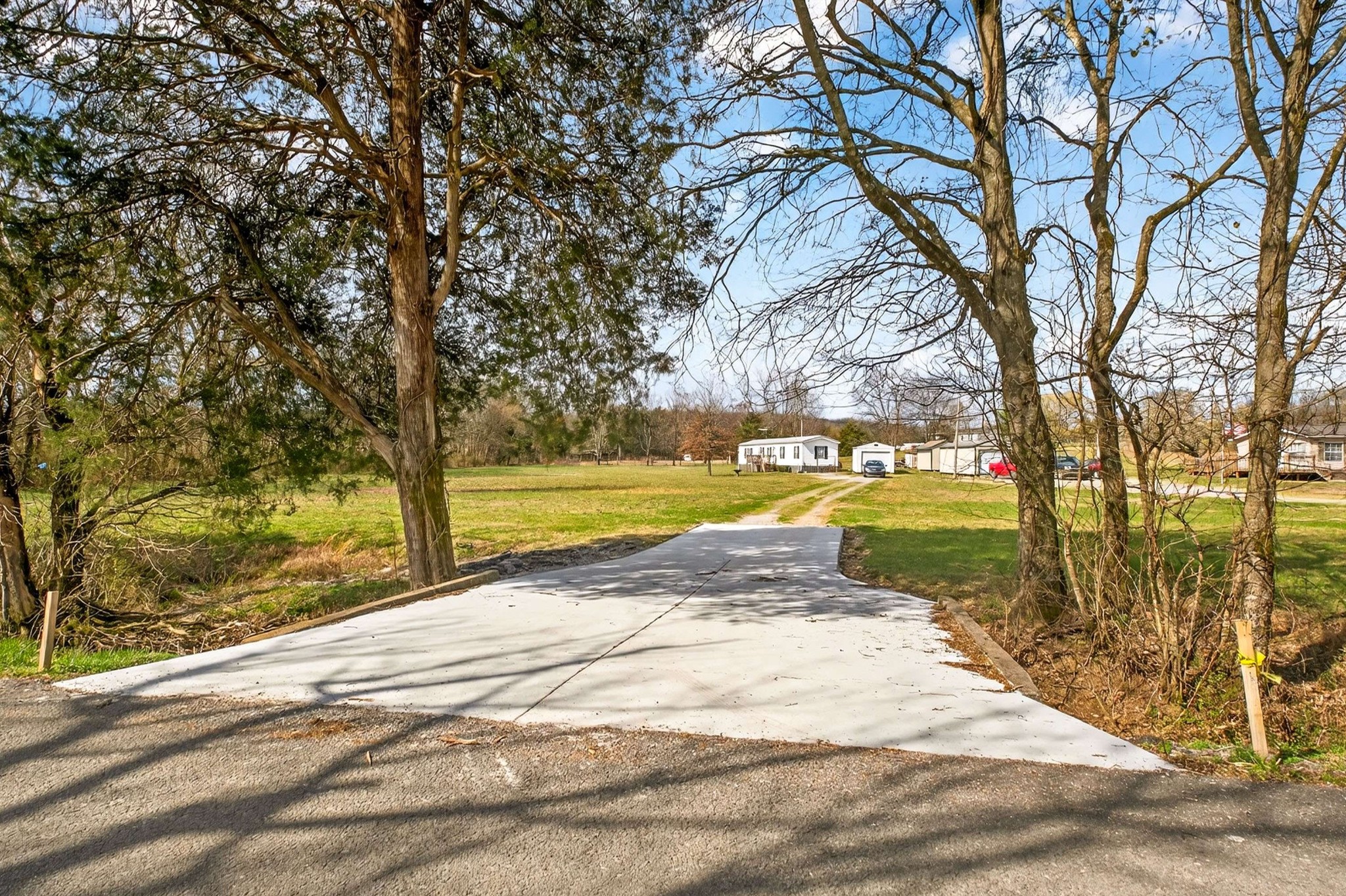216 Blue Well Road Lebanon, TN 37090 - Photo 2 of 37 Gallery Image 2