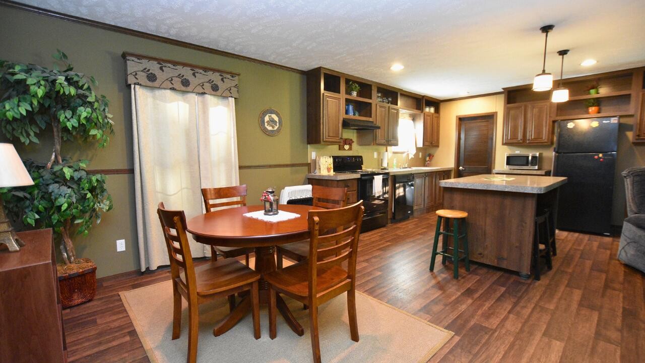 157 Roblyer Road Benton, TN 37307 - Photo 6 of 21