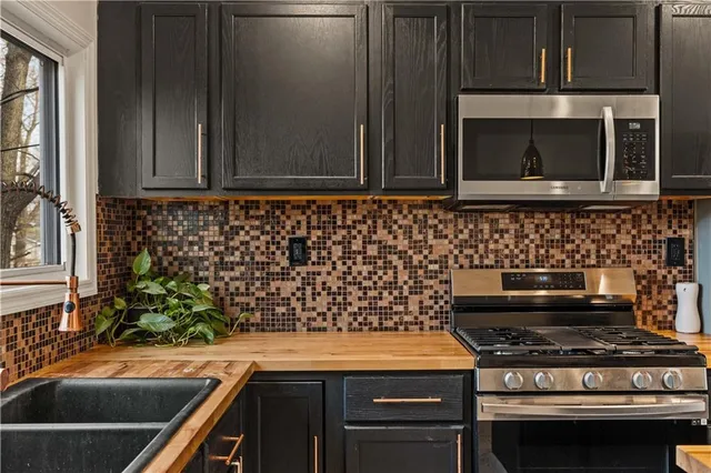 $210,000 | 3712 Farrow Avenue, Kansas City, KS 66104