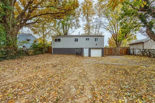 $210,000 | 3712 Farrow Avenue, Kansas City, KS 66104