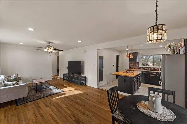 $210,000 | 3712 Farrow Avenue, Kansas City, KS 66104