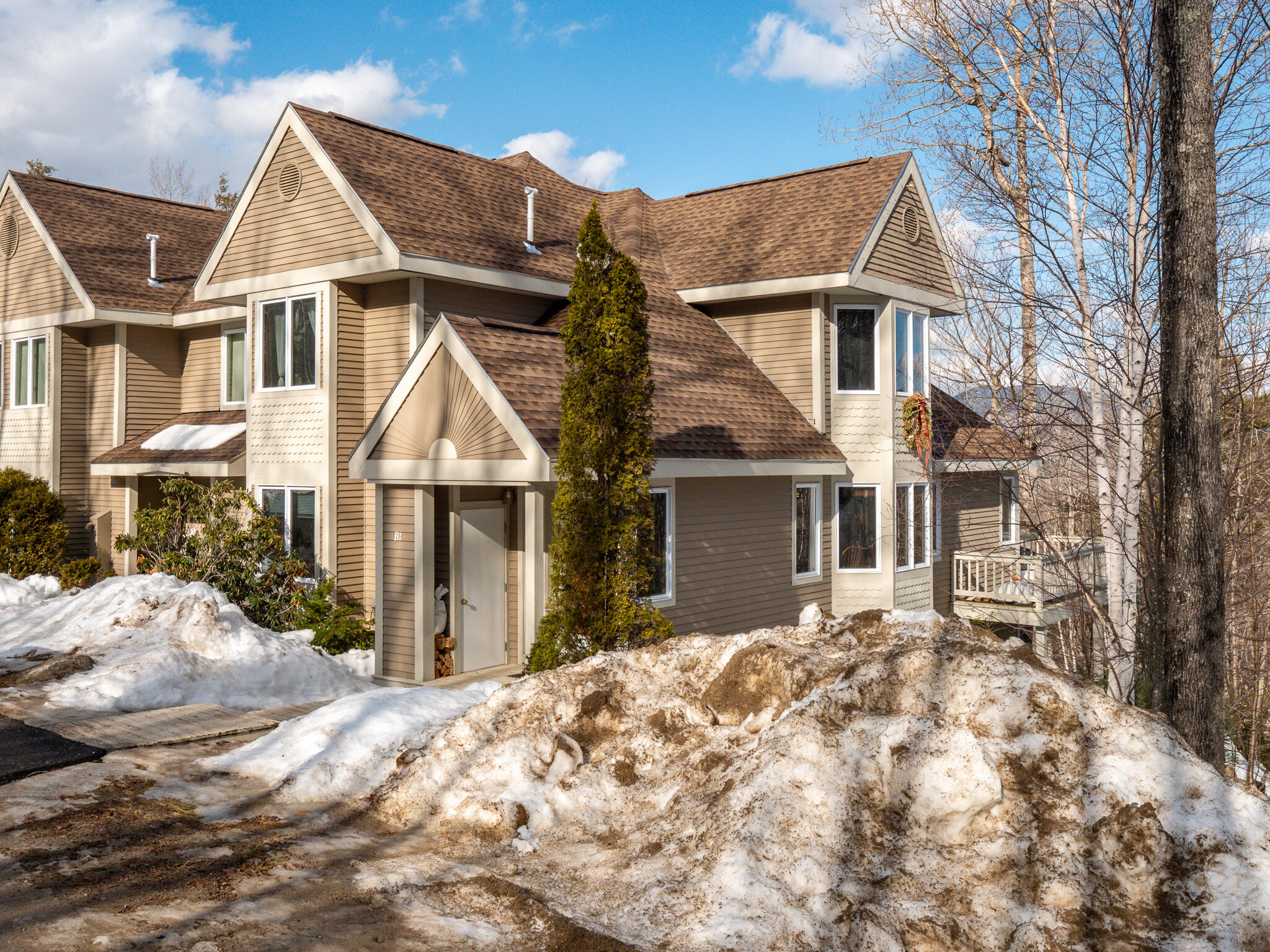 13 Tightwire Road, Unit B1 Newry, ME 04261 - Photo 1 of 51 Locke B1-37