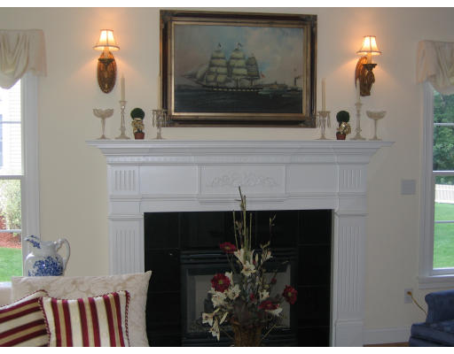 51 Thistle Road North Andover, MA 01845 - Photo 11 of 16 Gallery Image 11