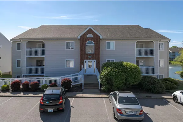 $155,000 | 10136 Carnation Court, Unit 10, Florence, KY 41042