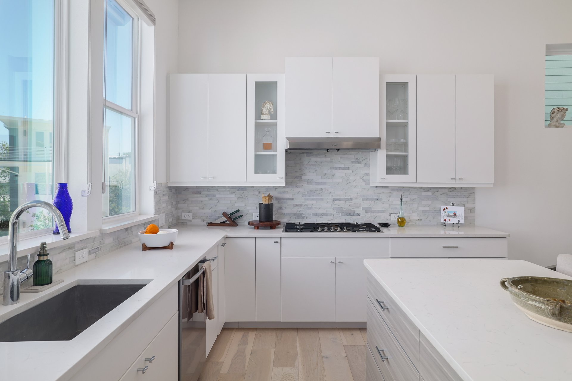 2715 Estonia Path Austin, TX 78741 - Photo 8 of 25