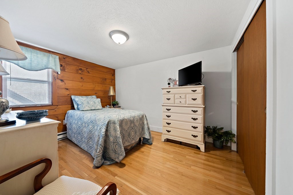 66 Broadway Hanover, MA 02339 - Photo 11 of 42