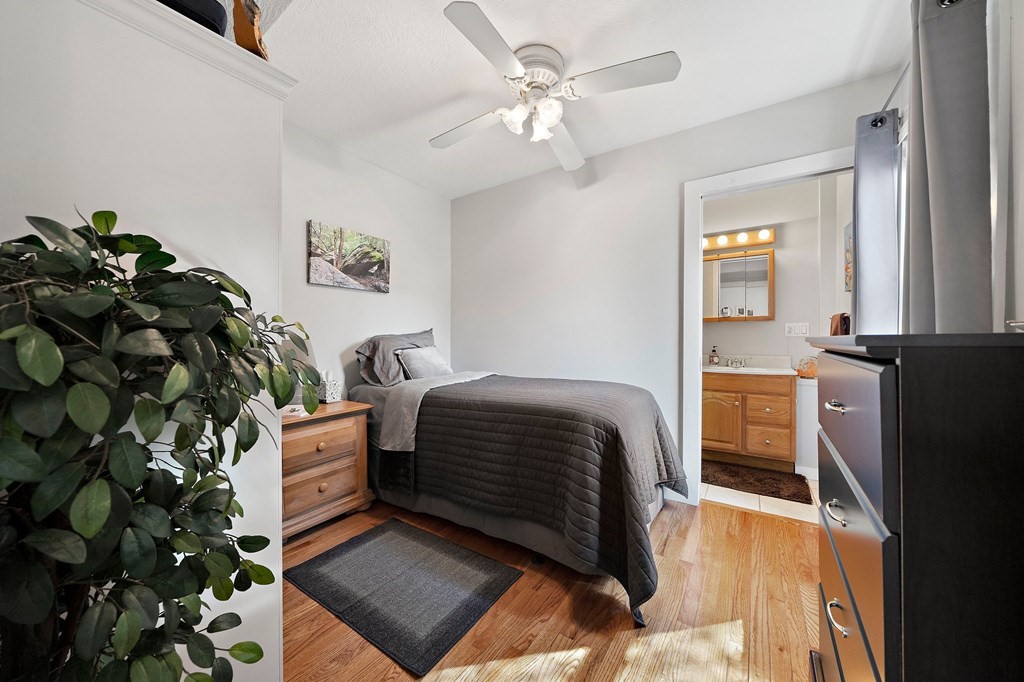 66 Broadway Hanover, MA 02339 - Photo 20 of 42