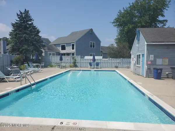 $460,000 | 57 Turnberry Circle, Unit 145, Toms River, NJ 08753