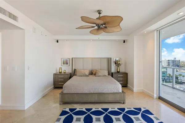 $5,750 | 3101 South Ocean Drive, Unit 902, Hollywood, FL 33019