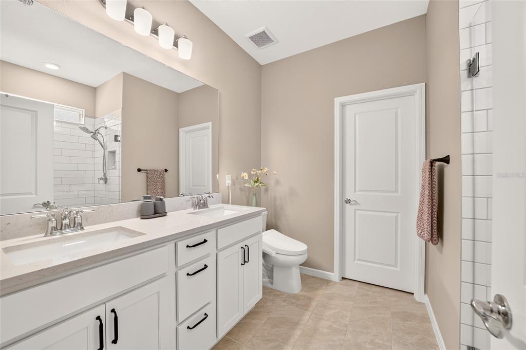 8187 Southwest 52nd Lane Road Ocala, FL 34481 - Photo 20 of 42 Gallery Image 20
