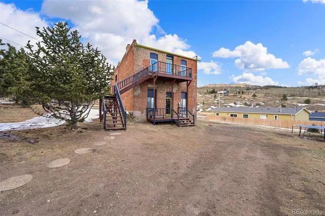 a view of a house with a city view
