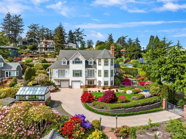 $3,750,000 | 1107 Madison Street, Port Townsend, WA 98368