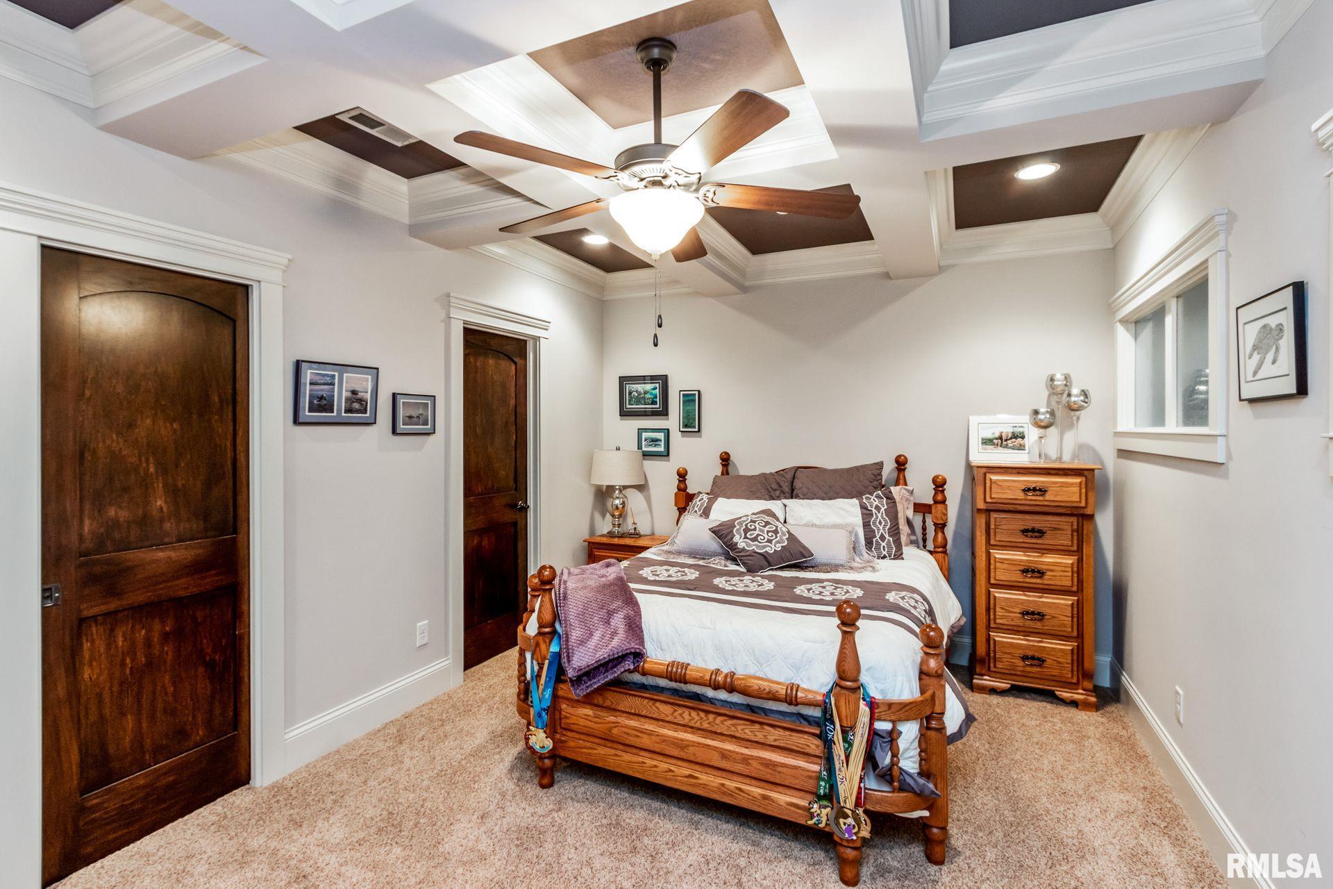 6211 Utica Ridge Road, Unit 203 Davenport, IA 52807 - Photo 24 of 44 Gallery Image 24