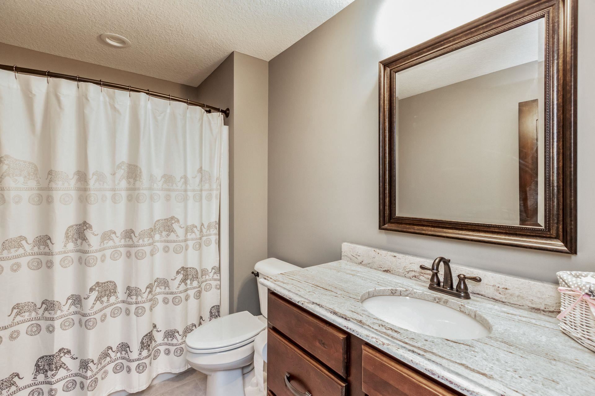 6211 Utica Ridge Road, Unit 203 Davenport, IA 52807 - Photo 30 of 44 Gallery Image 30