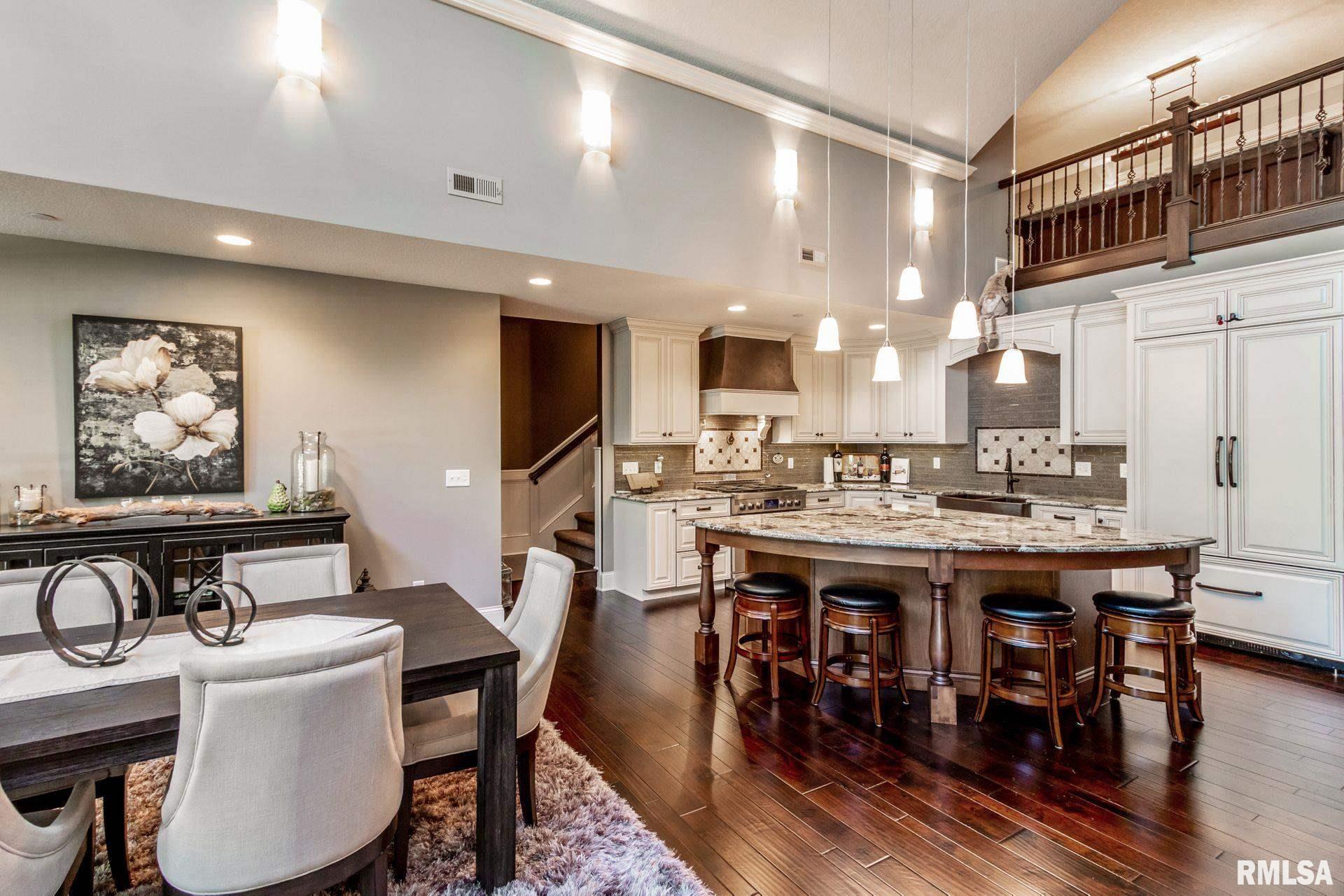 6211 Utica Ridge Road, Unit 203 Davenport, IA 52807 - Photo 10 of 44 Gallery Image 10