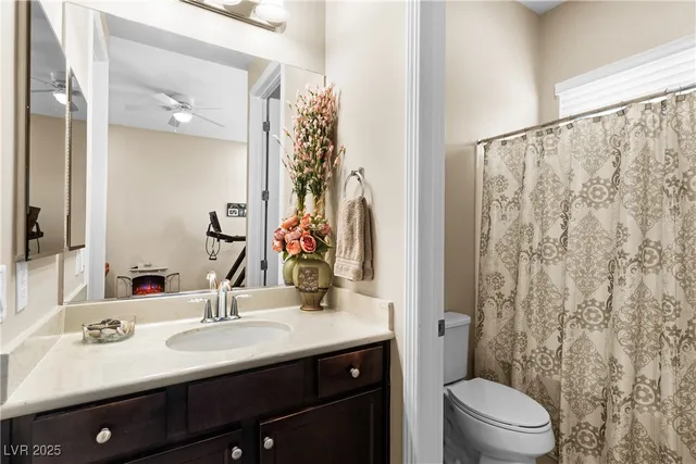 $1,325,000 | 6589 Lyon Estates Avenue, Las Vegas, NV 89131