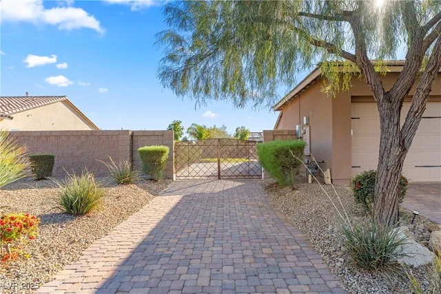 $1,325,000 | 6589 Lyon Estates Avenue, Las Vegas, NV 89131