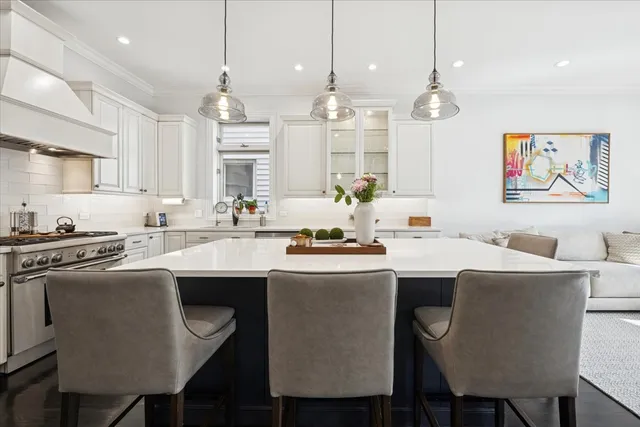 $1,899,000 | 1951 West Huron Street, Chicago, IL 60622