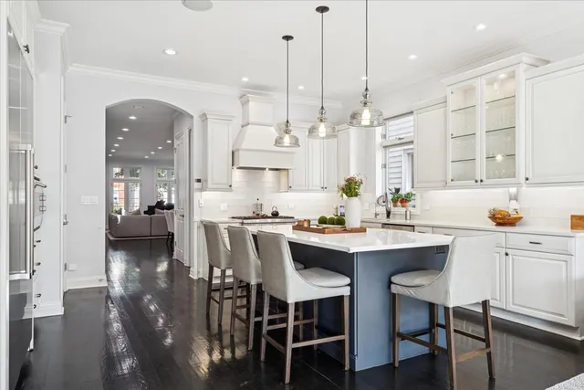 $1,899,000 | 1951 West Huron Street, Chicago, IL 60622