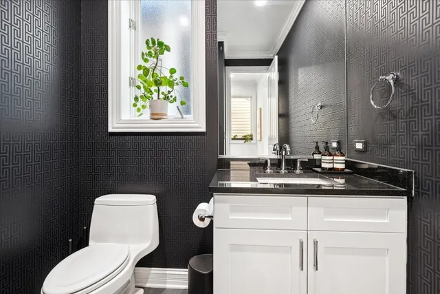 $1,899,000 | 1951 West Huron Street, Chicago, IL 60622