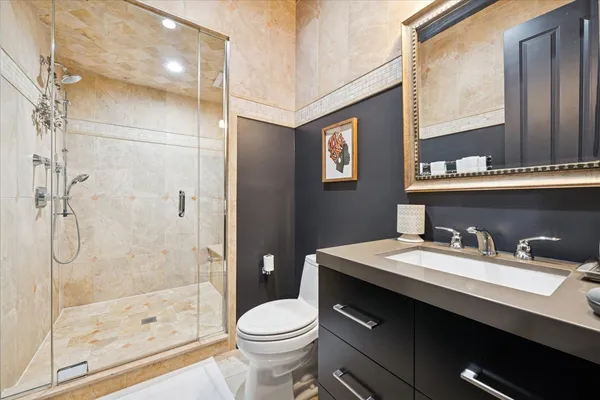 $2,150,000 | 1951 West Huron Street, Chicago, IL 60622