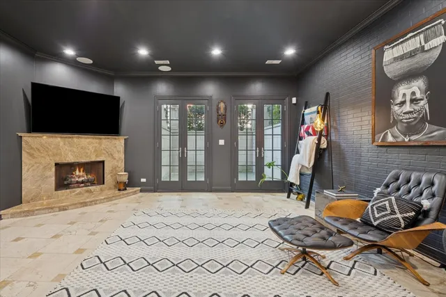 $1,899,000 | 1951 West Huron Street, Chicago, IL 60622