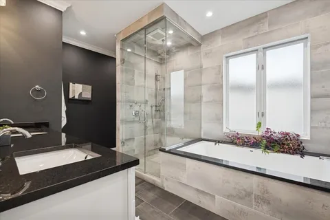 $1,899,000 | 1951 West Huron Street, Chicago, IL 60622