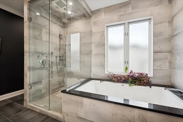 $1,899,000 | 1951 West Huron Street, Chicago, IL 60622