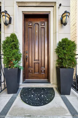 $2,150,000 | 1951 West Huron Street, Chicago, IL 60622