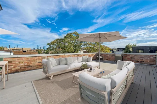 $2,150,000 | 1951 West Huron Street, Chicago, IL 60622