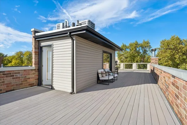$2,150,000 | 1951 West Huron Street, Chicago, IL 60622